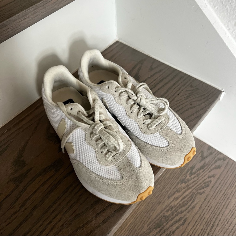 Veja Rio Branco II Alveomesh Sneakers in White Pierre - Women’s 7 - NWOB - Picture 3 of 6